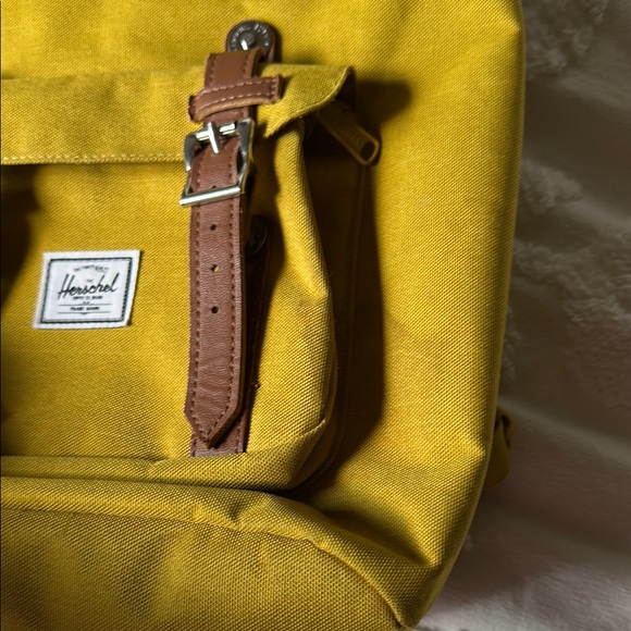 Herschel Supply Company Yellow and Brown Backpack Classic Design - Picture 8 of 8